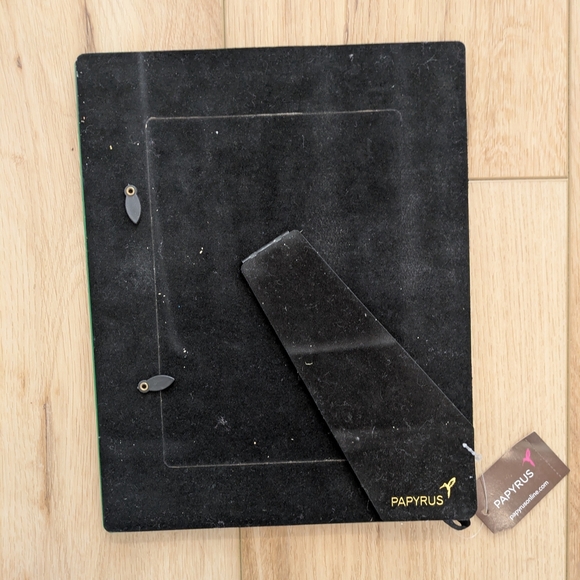 Papyrus Green Photo Frame - Picture 3 of 4